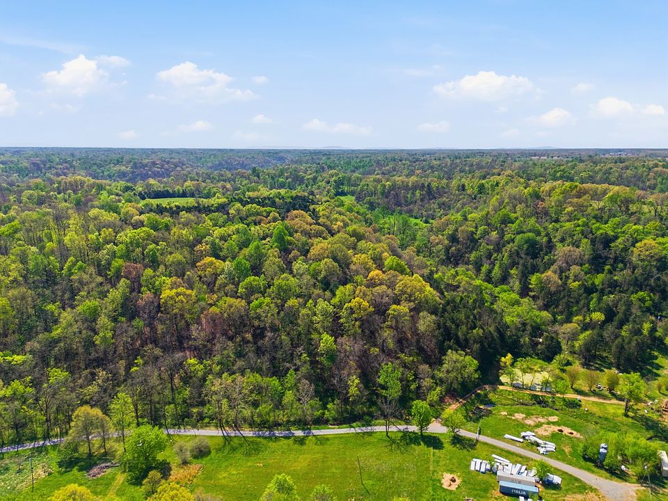 1st image of 66 Thompson Hollow Rd
