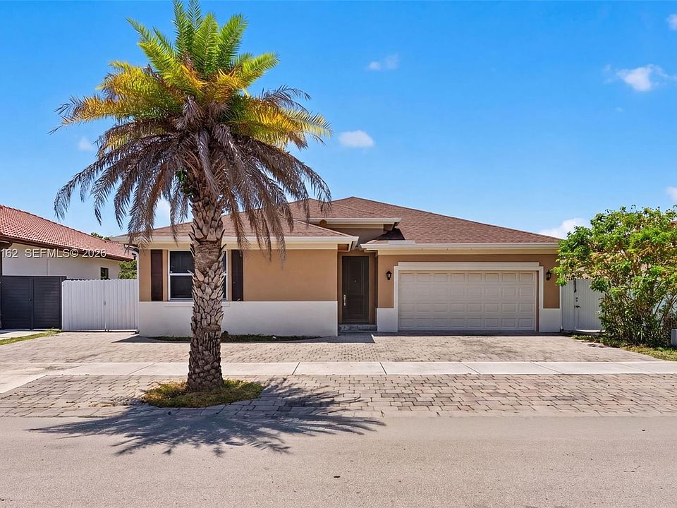 1st image of 27902 SW 134th Ct