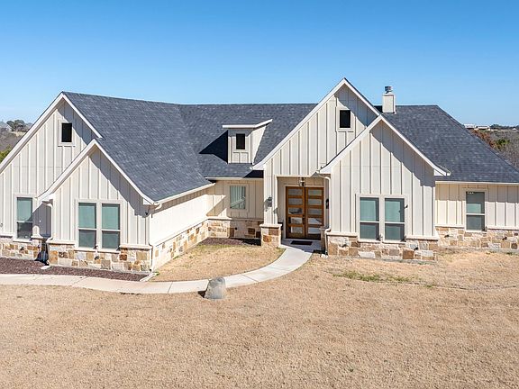 3rd image of 2110 Shady Grove Rd