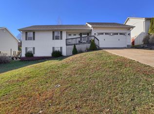 786 Timberside Dr, Fenton, MO 63026