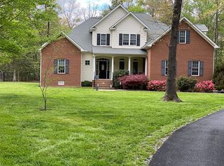 30179 Barlow Ln, Ruther Glen, VA 22546