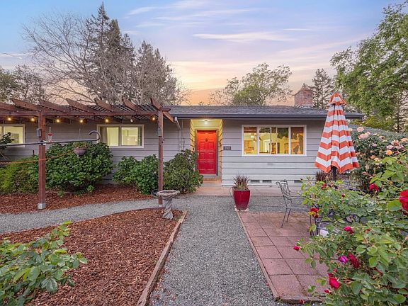 3rd image of 2142 Laguna Road