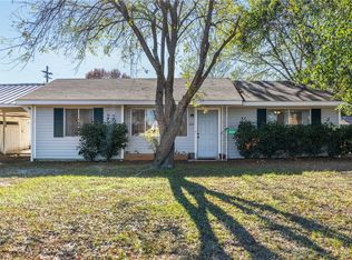 306 Poor Farm Rd, Caldwell, TX 77836