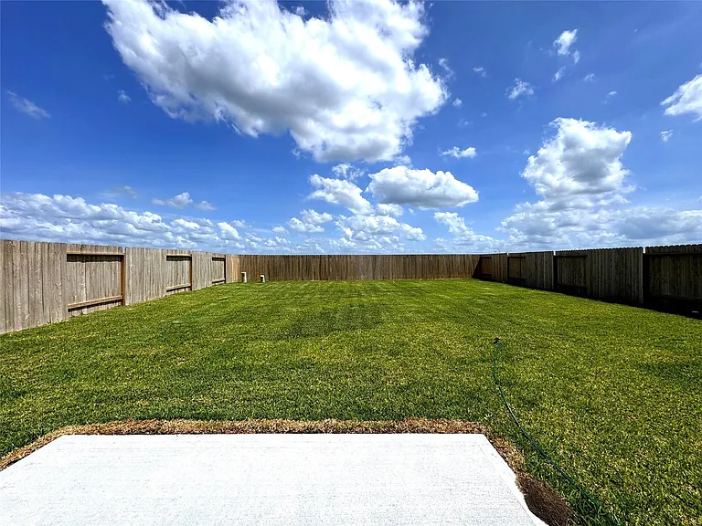 8431 Vacek Crossing Way — Photo 44