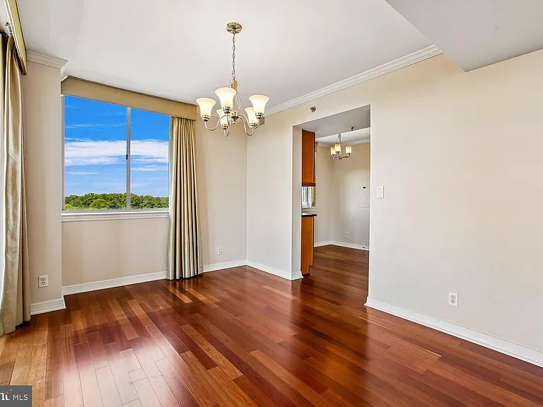 5809 Nicholson Ln #1001 — Photo 17