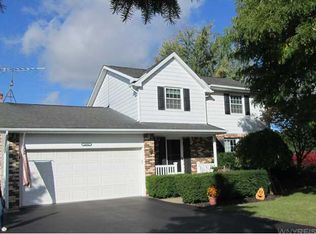 5692 Aaron Dr, Lockport, NY