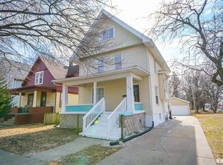 1820 W Bradley Ave, Peoria, IL 61606