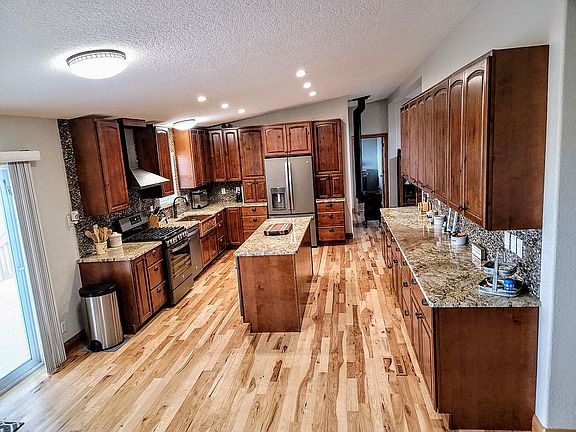 4th image of 26490 County Road 16