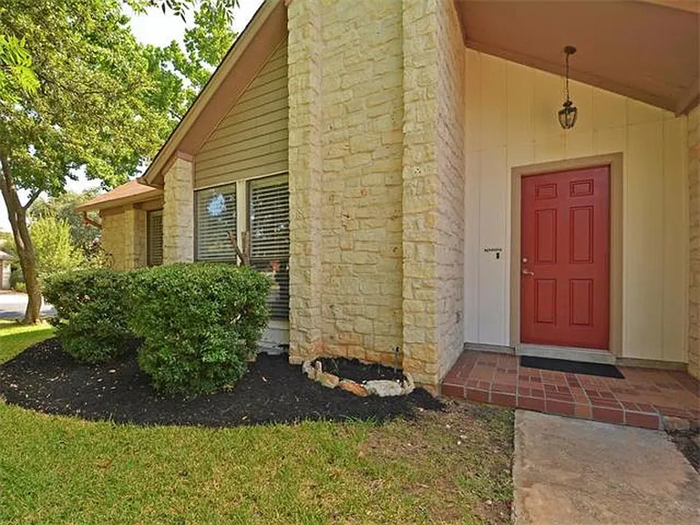 7601 Hawkeye Dr — Photo 25