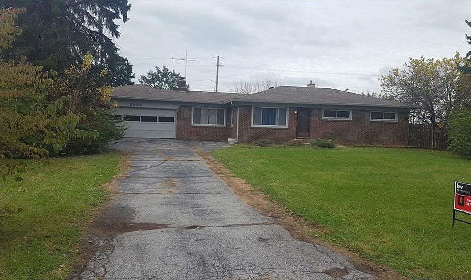 1st image of 8022 Meadow Ln