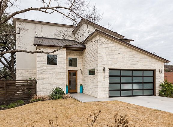 2nd image of 2504 Barhill Dr