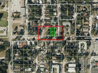 1122 Auburn St, Largo, FL 33756