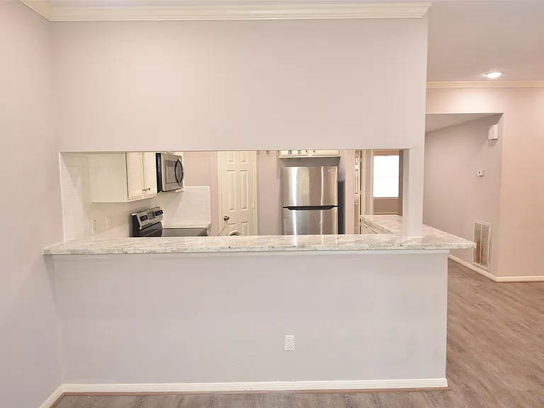 12565 Melville Dr #224 — Photo 9