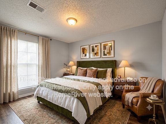 4th image of 6425 Lynnfield Rd