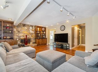 79 Ashburn Rd, Wayne, NJ 07470