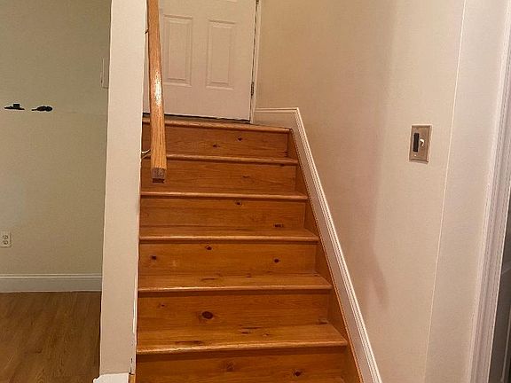 4th image of 45 Beard St #1