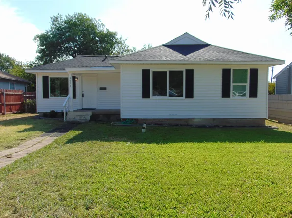 1214 NE 19th St, Grand Prairie, TX 75050