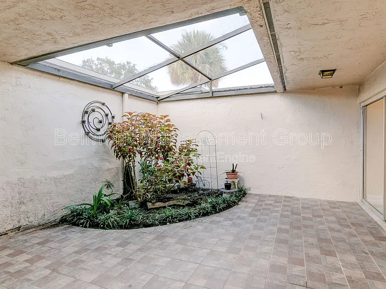 602 Desoto Dr — Photo 17