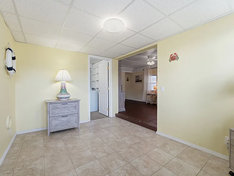 4432 Calm Harbor St — Photo 2
