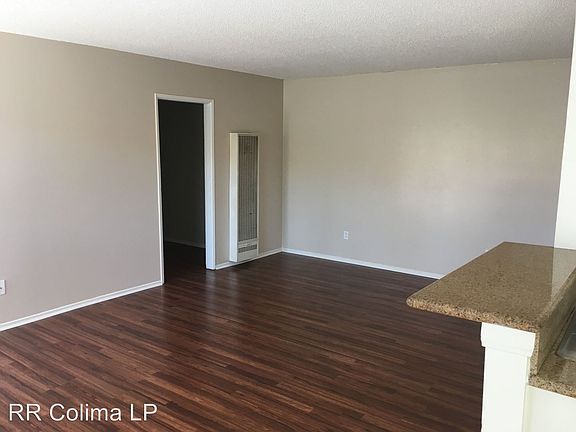4th image of 1412 S Knott Ave APT H1