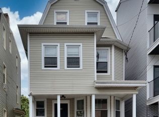 60 S 12th St, Newark, NJ 07107