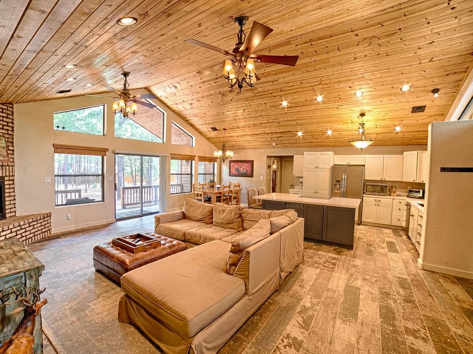 Kitchen Diningroom Living room