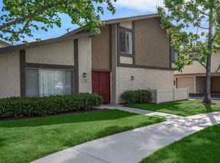 Ridgewood Village Apartment Homes, Orange, CA 92867