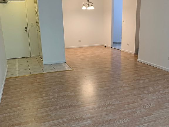 2nd image of 1471 N Winslowe Dr APT 202