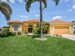 2920 SE 20th Ave, Cape Coral, FL 33904