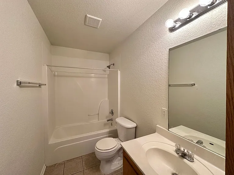 214 Dale Earnhardt Dr — Photo 22
