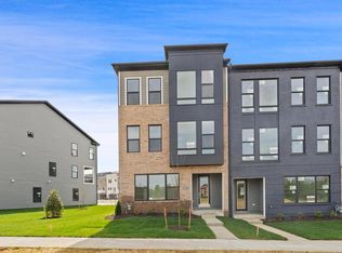 119 Summit Point Blvd Unit 16-J, Bowie, MD 20716