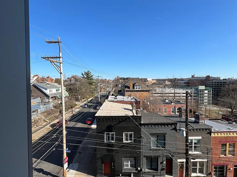 622 Gross St #303 — Photo 39
