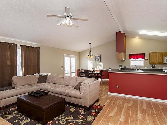 4th image of 18805 Orleans Ct
