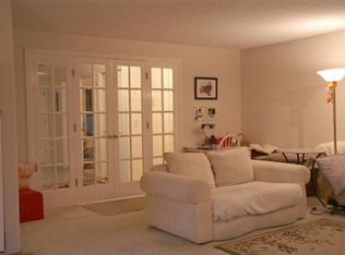 1241 Rio Glen Dr, Eugene, OR 97401