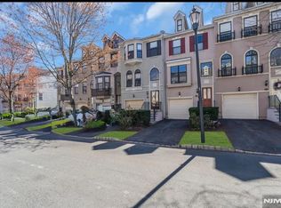 451 Hartford Dr #4052, Nutley, NJ