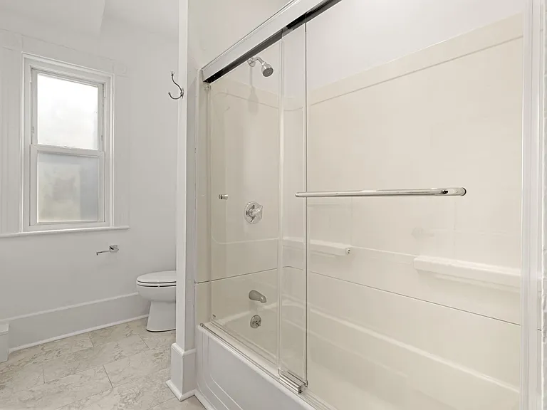 21 Sudan St #3 — Photo 5