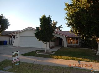 2110 Ross Ave, El Centro, CA 92243