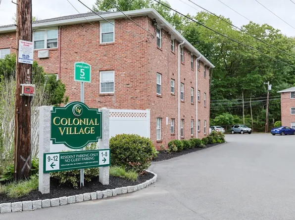 2 Colonial Village Dr APT 3, Arlington, MA 02474