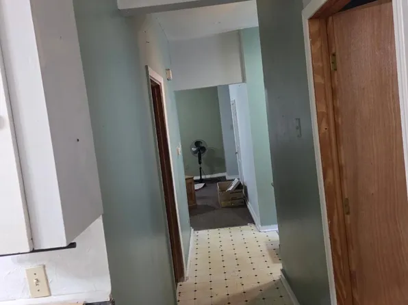 410 W Lapeer St #1, Lansing, MI 48933