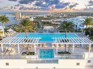 220 Lake Shore Dr #Penthouse 2321, West Palm Beach, FL 33403