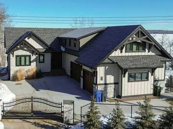 371 NE Last Chance Way, Red Deer County, AB T4S 1S5