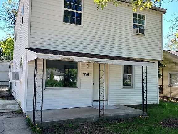 2nd image of 798 N Ford Blvd