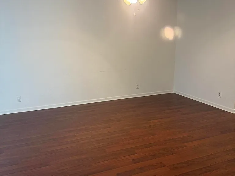 1151 NE 26th Ave — Photo 37