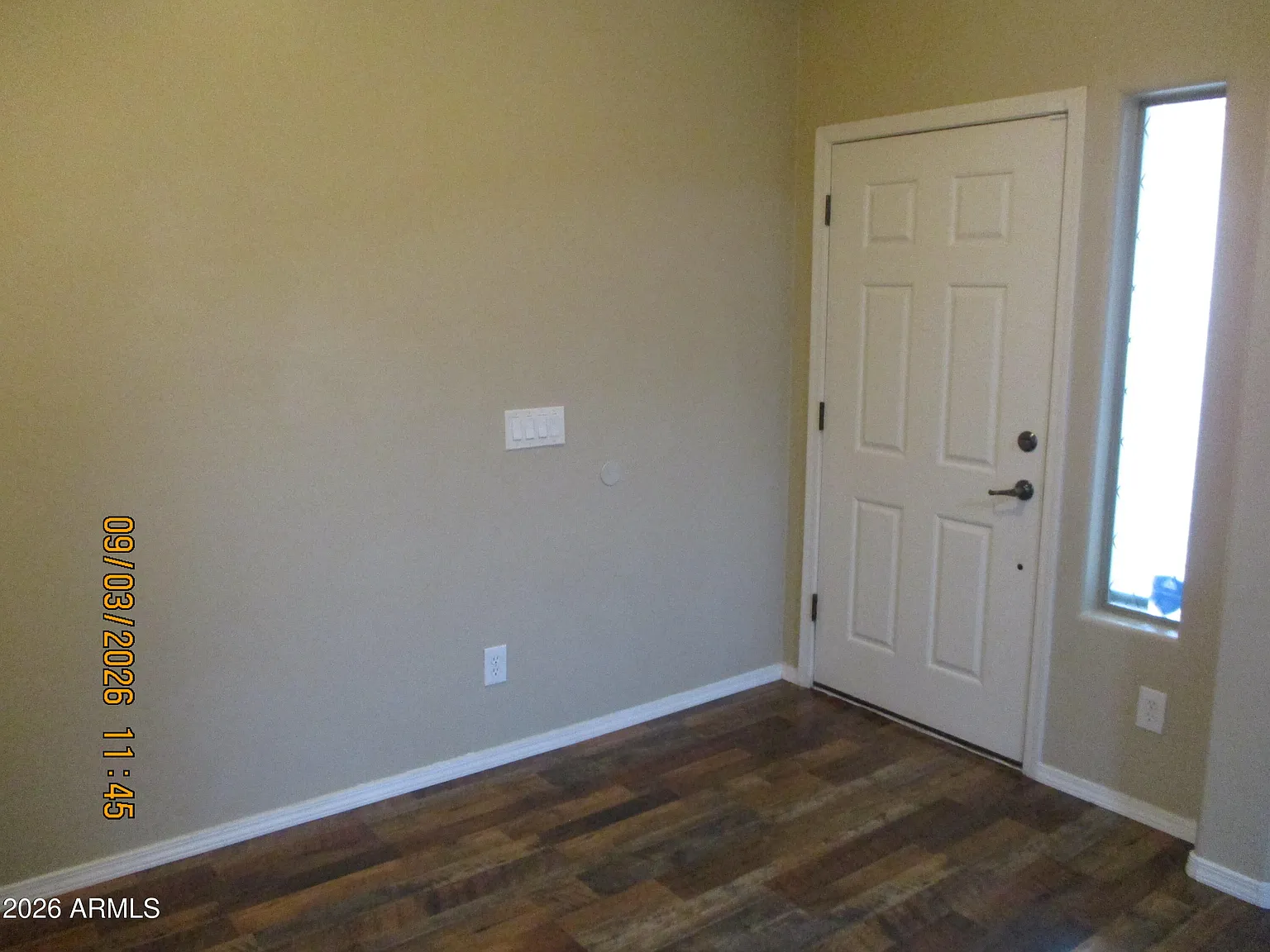 3 bed, 2.0 bath, 1660 sqft, $1,850 — Photo 2