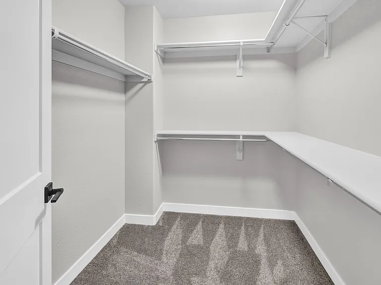 556 Moose Ct — Photo 10