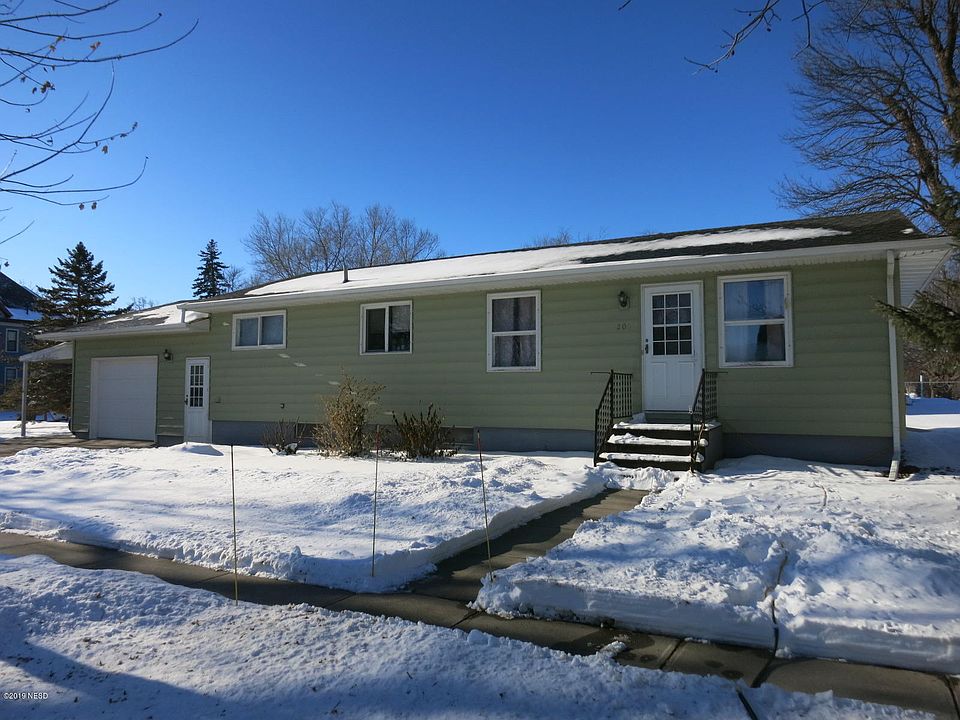 1st image of 203 5th Ave S