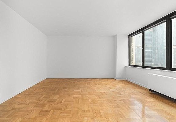 4th image of 235 W 56th St APT 36A