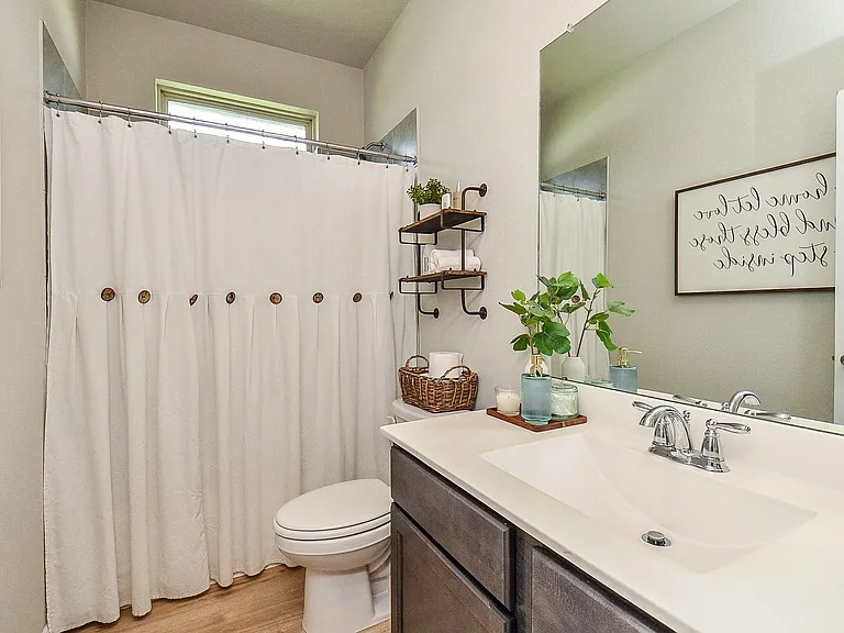 10217 Shore Acres Ln — Photo 15