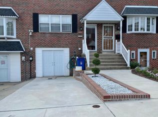 9869 Garvey Dr, Philadelphia, PA 19114