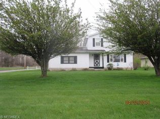673 Chapel Ln, Campbell, OH